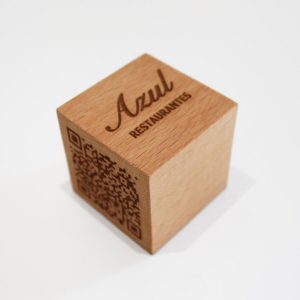 Cubo QR madera